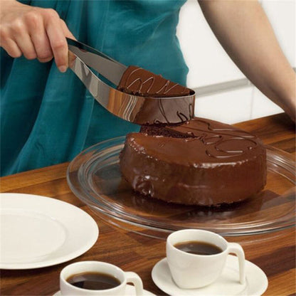 Simple cake cutter